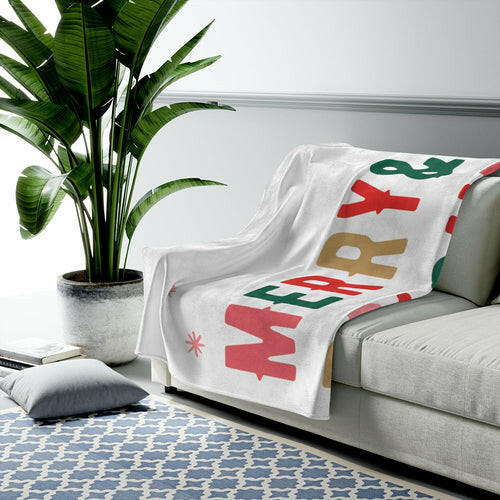 Christmas Holiday Merry & Bright Plush Blanket Throw.