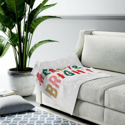 Christmas Holiday Merry & Bright Plush Blanket Throw.