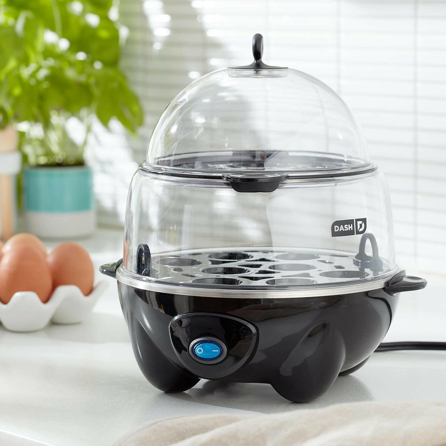 Deluxe Rapid Egg Cooker for Hard Boiled, Poached, Scrambled Eggs, Omelets, Steamed Vegetables, Dumplings & More, 12 Capacity, with Auto Shut off Feature - Black.