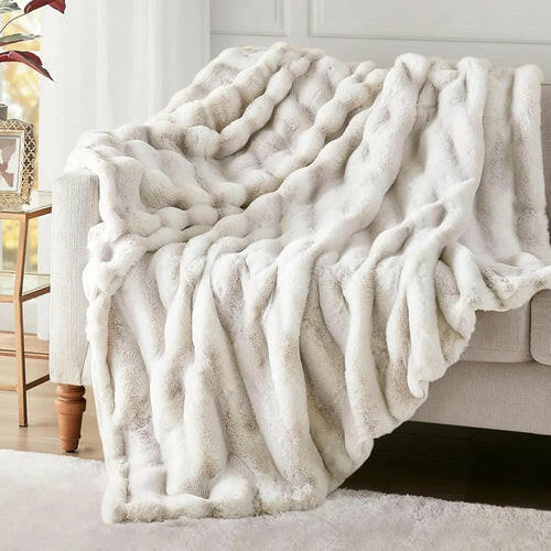 Frost Fox Fluffy Soft Blankets.