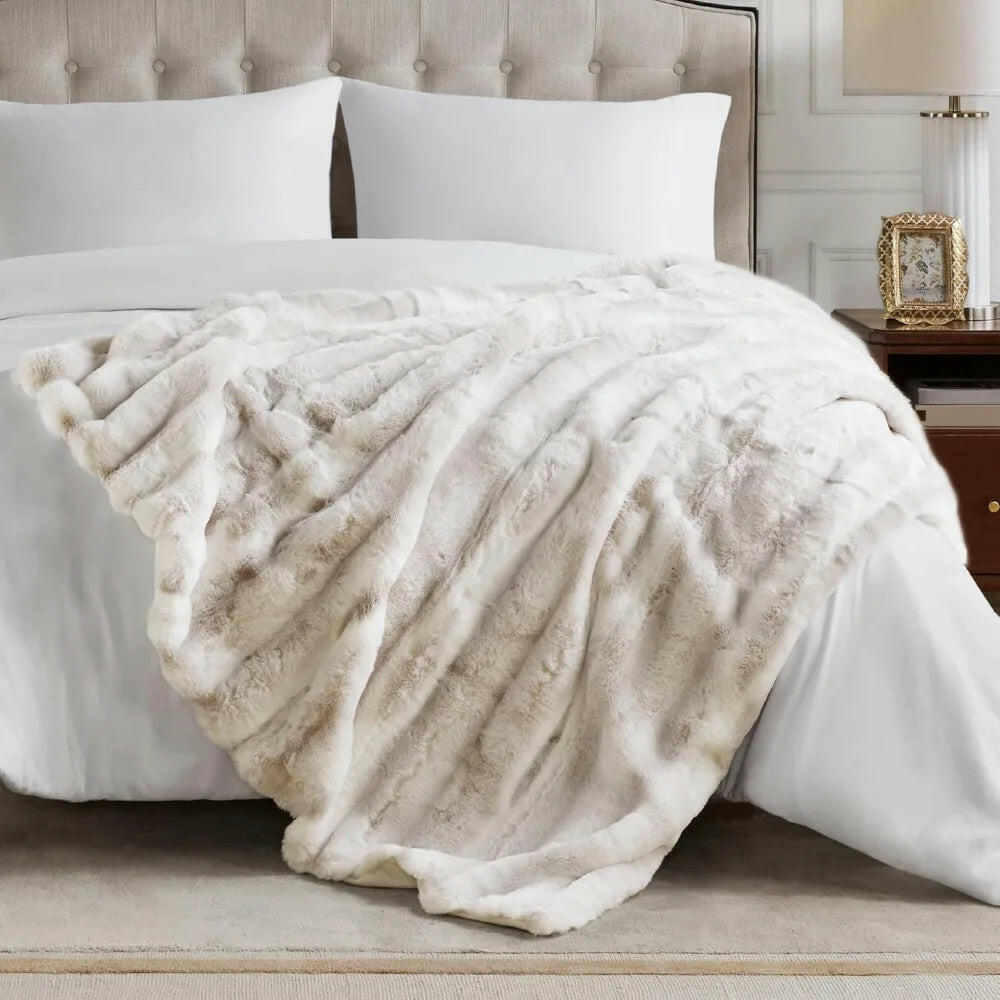 Frost Fox Fluffy Soft Blankets.