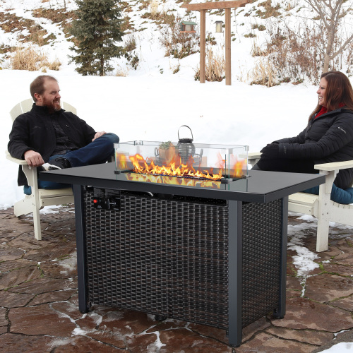 Rattan Propane Outdoor Fire Pit Table with Lid.