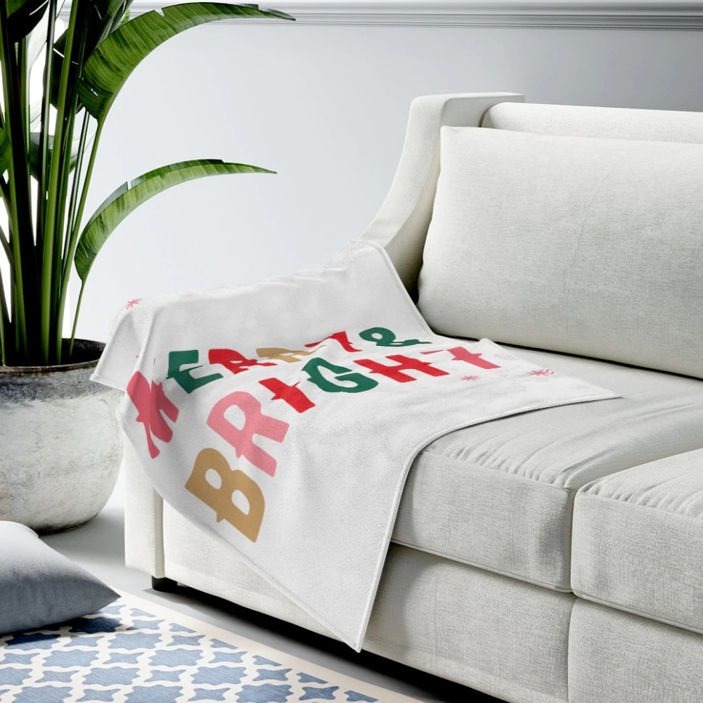 Christmas Holiday Merry & Bright Plush Blanket Throw.