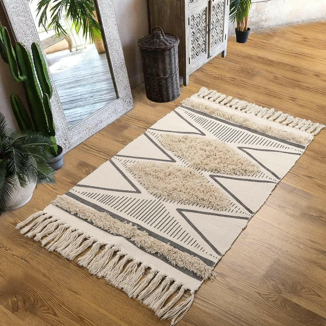 Bathroom Rug 2'X3' Boho Kitchen Rug Washable Tufted Geometric Rugs with Tassels Farmhouse Laundry Room Rug Moroccan Woven Throw Rugs Cotton Kitchen Sink Entryway Doormat for Porch/Decor.