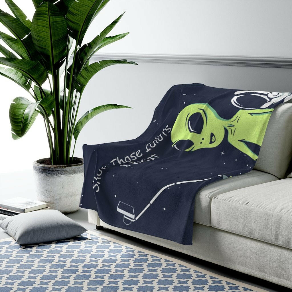 Funny Alien Show Those Idiots I Exist Velveteen Plush Blanket.